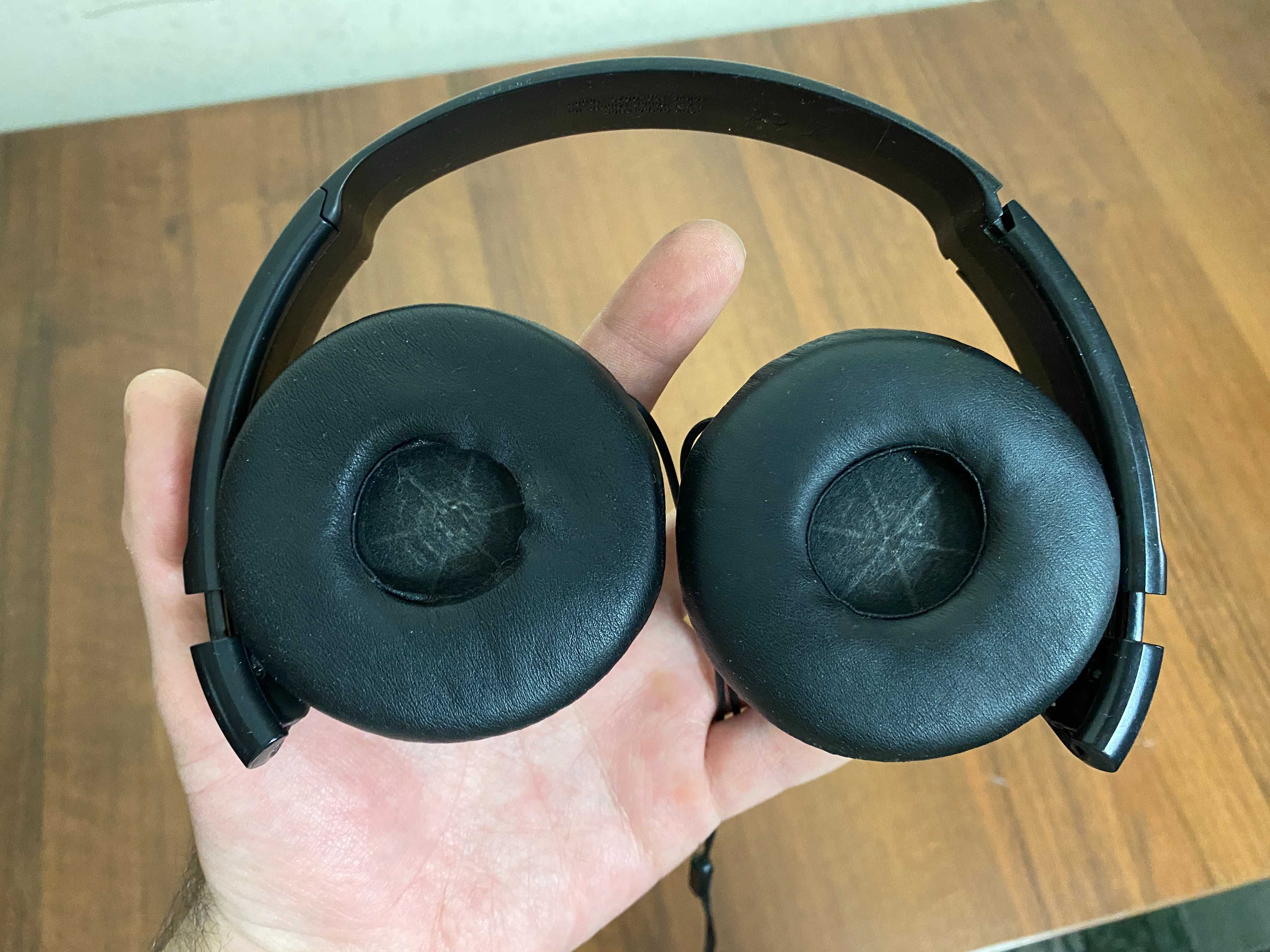 Наушники Sony MDR-ZX110