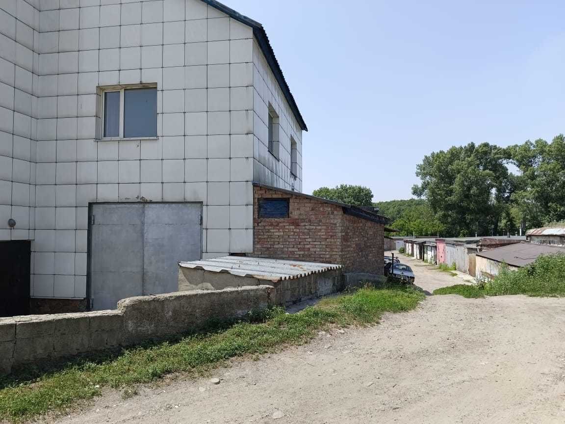 Автомойка на 3 поста, двухэтажное отдельно стоящее здание
