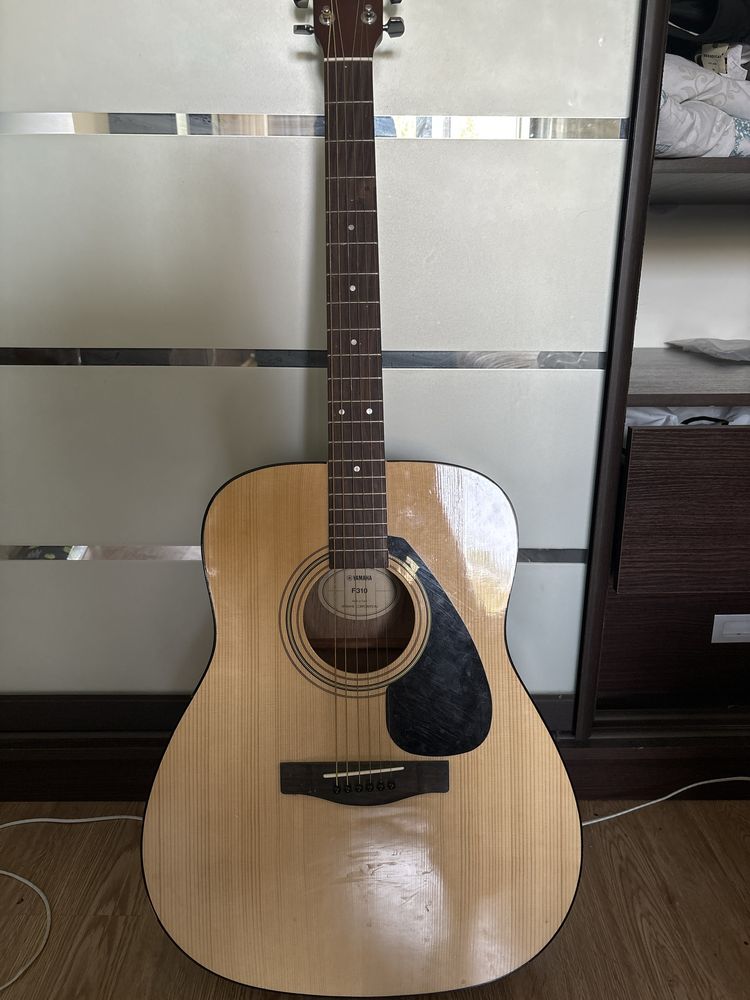 Yamaha f310 гитара акустическая