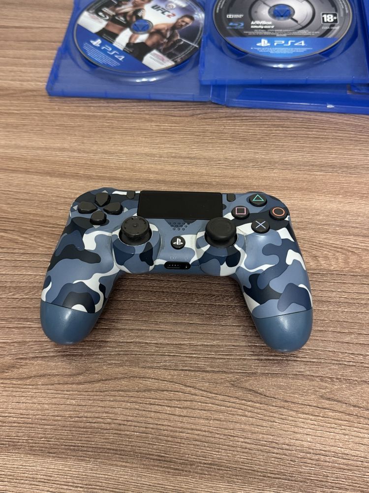 Продам PlayStation 4 Slim 1ТБ