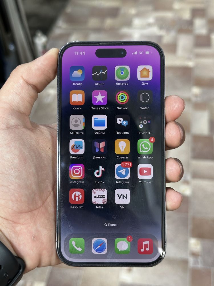 IPHONE 14 pro 84%