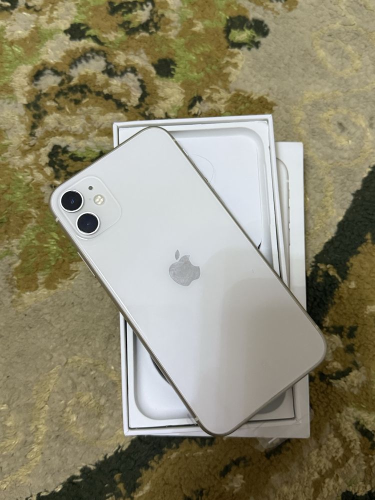 Iphone 11 Белый  128 гб