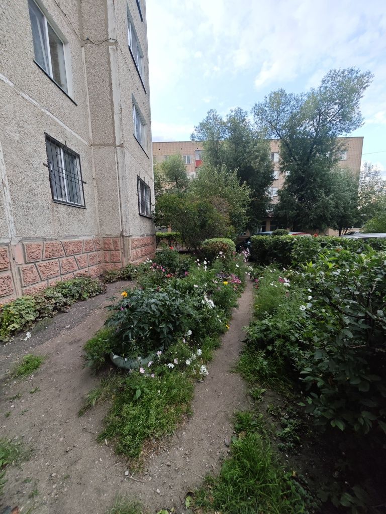 Продам 1 комнатную квартиру р 20 мкр