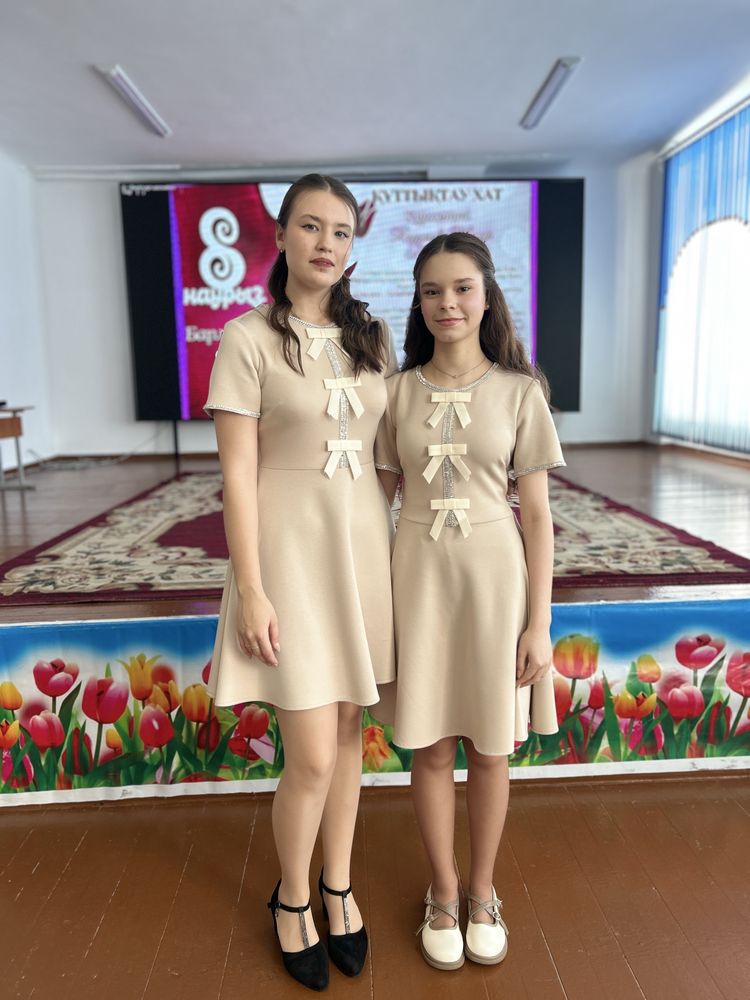 Платье вечернее