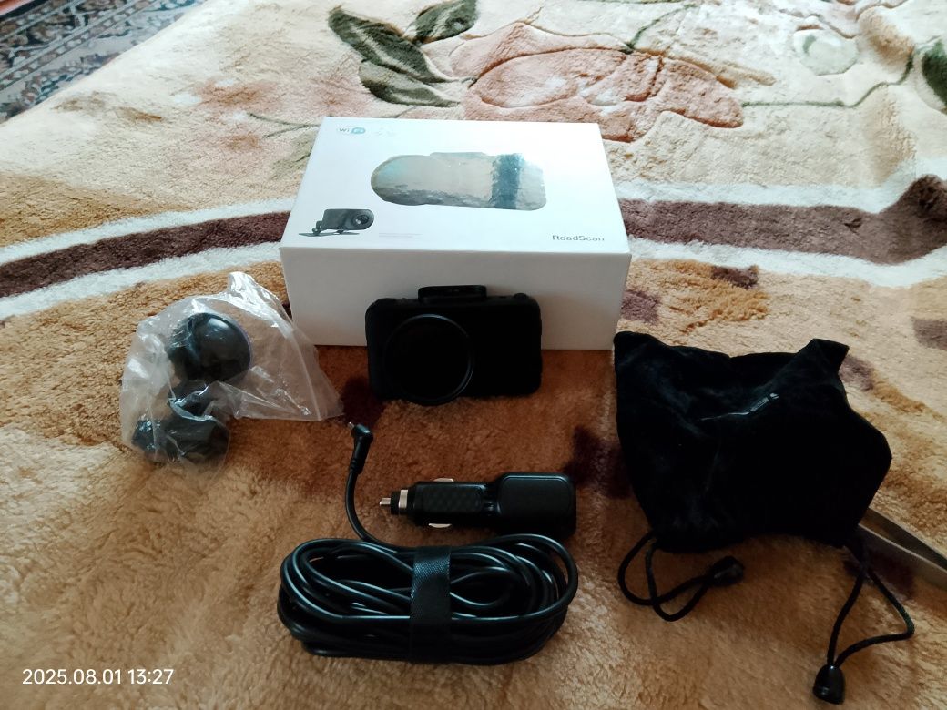 Продам видеорегистратор iBox Road Scan Wi-Fi GPS Dual .