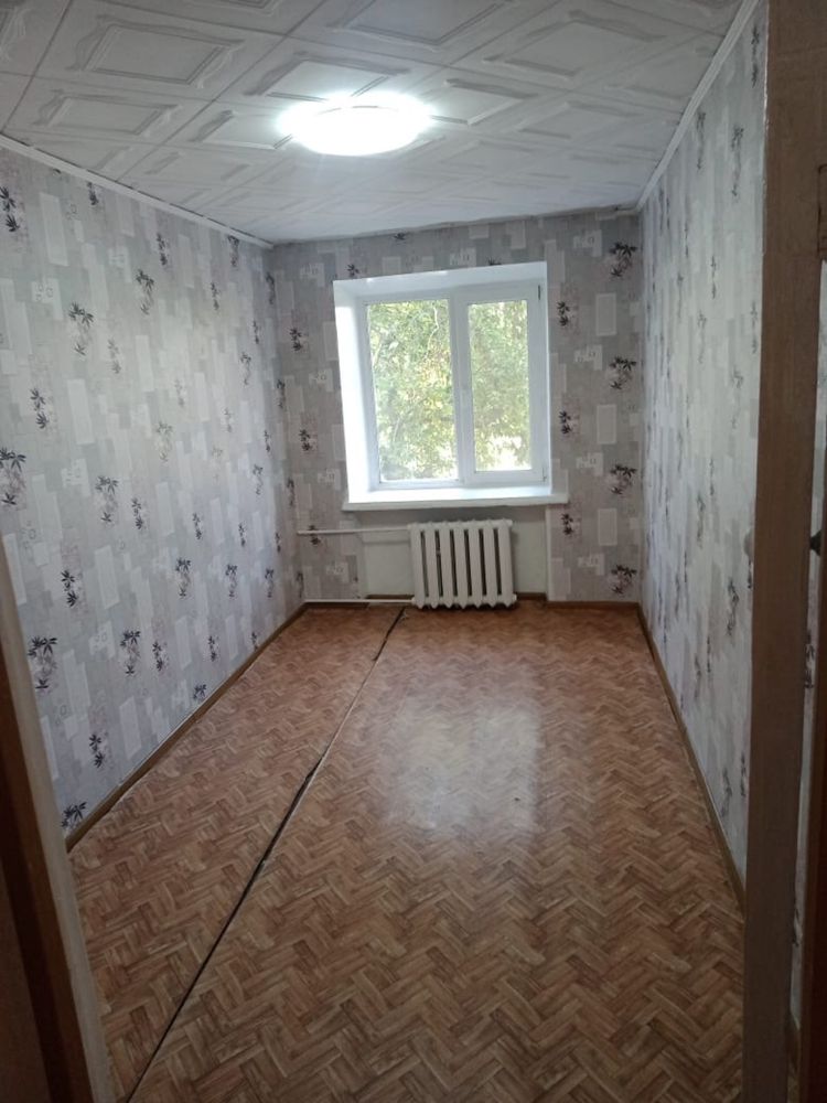 Сдаю 3 комнатную квартиру.