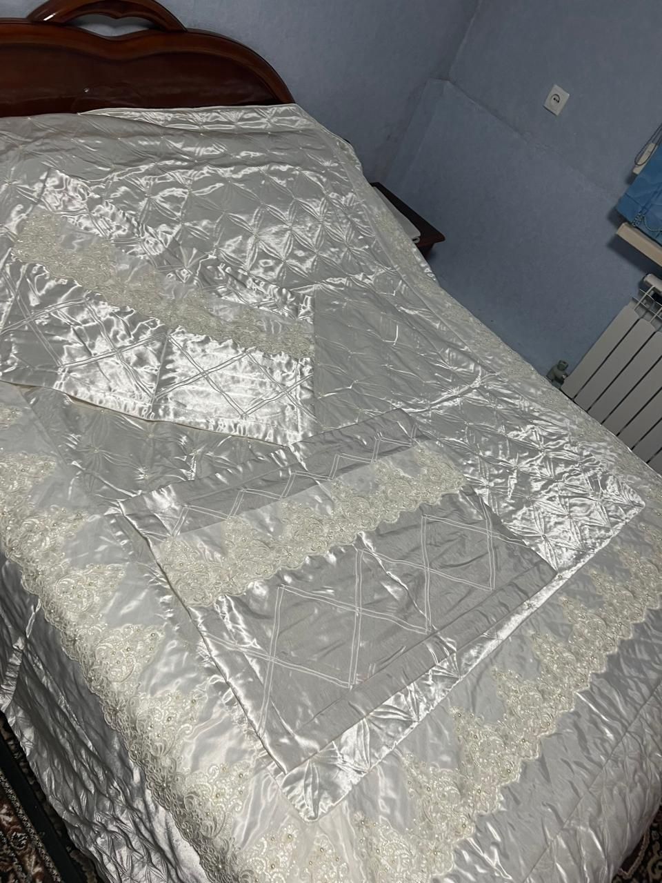 Покрывало на кровать