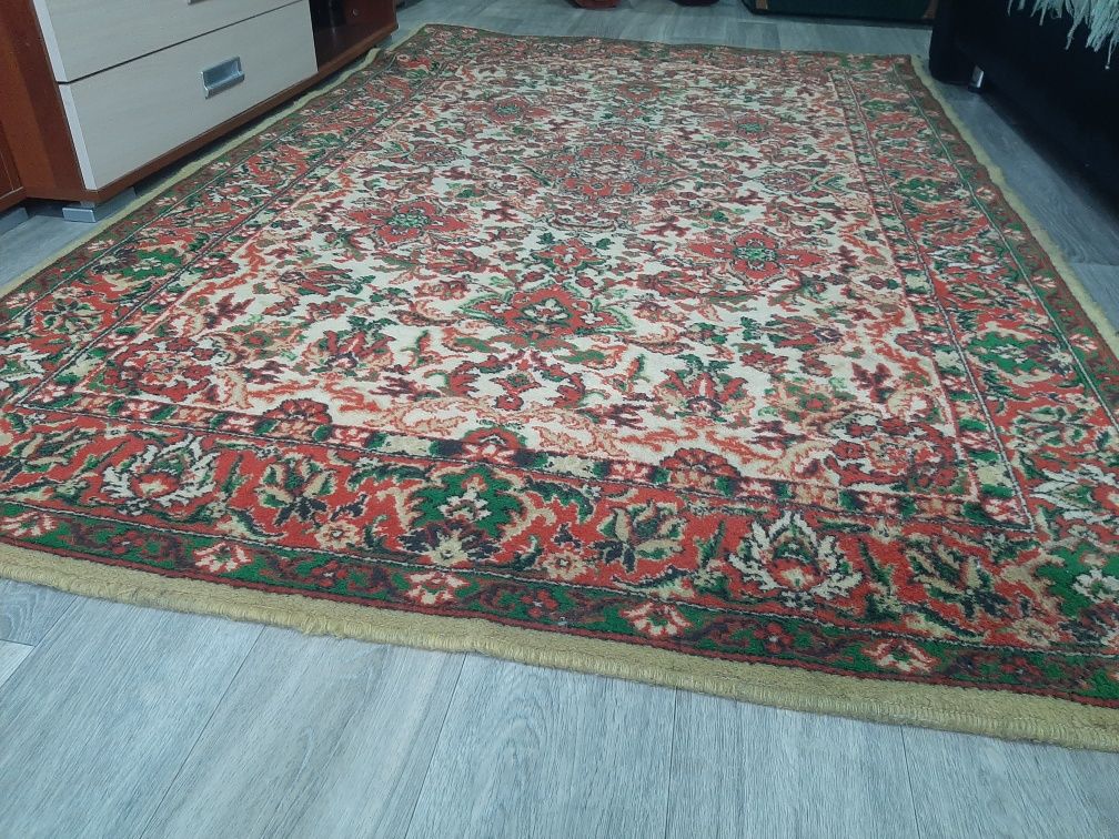 Продам ковер/палас