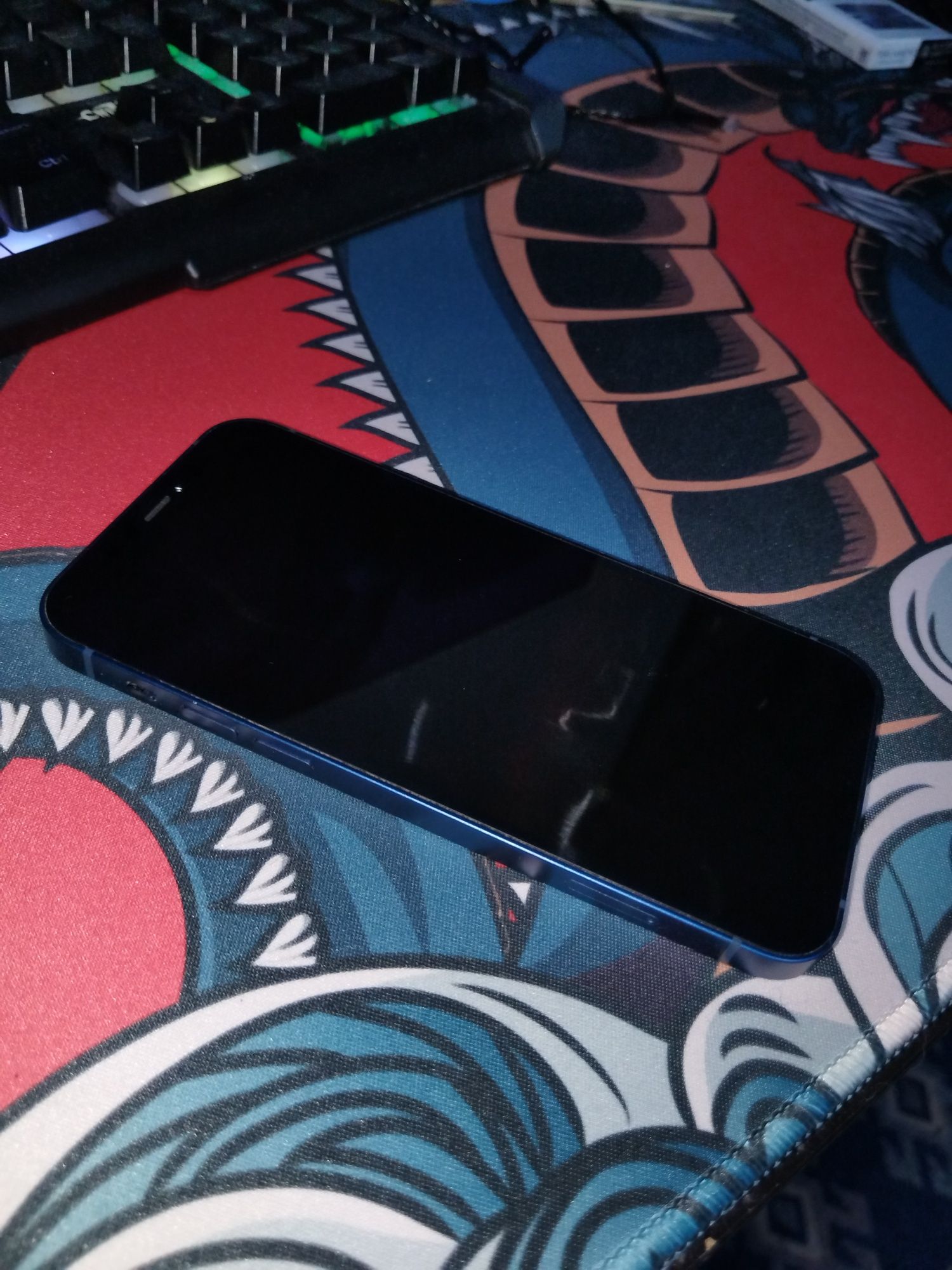 iPhone 12 128гб.