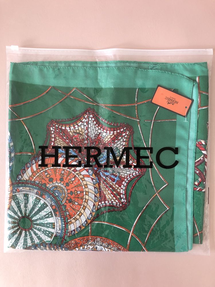 Продам новые женские платки