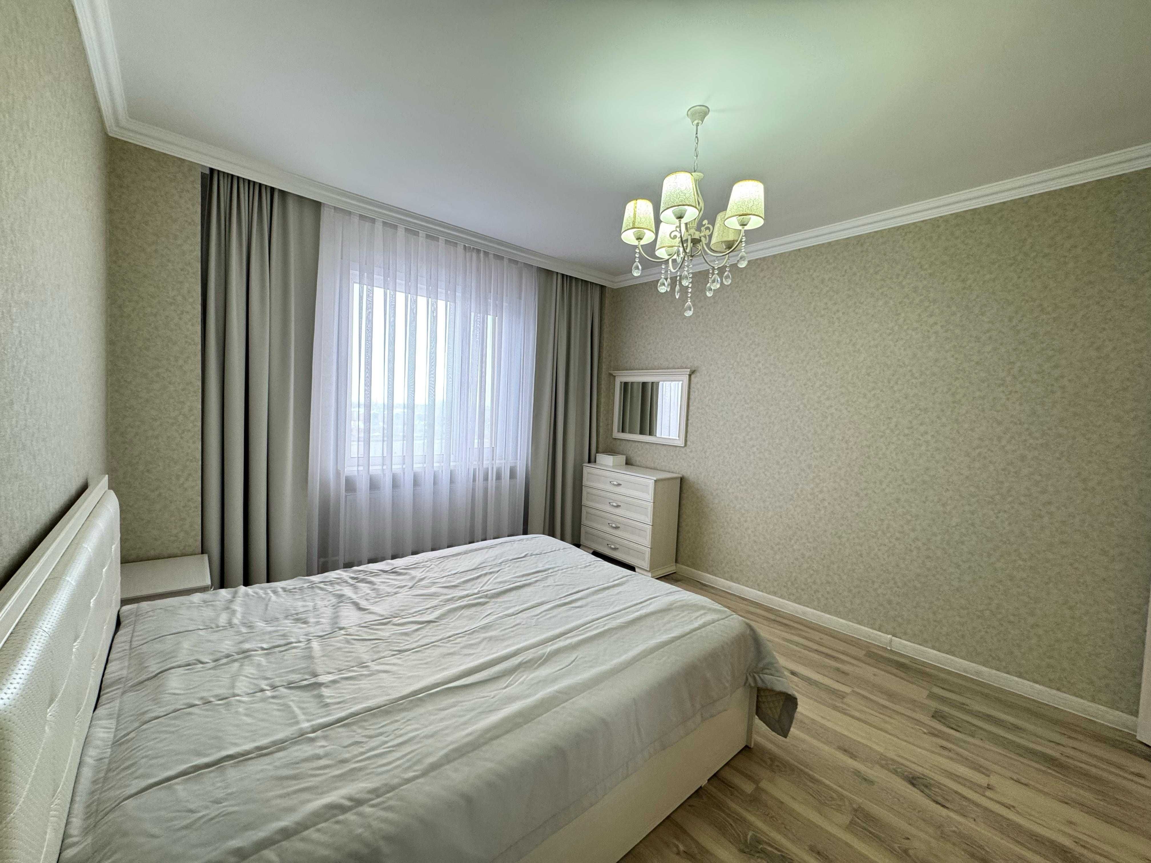 Продаем 3 комн. кв .-  89 кв.м. в НОВОМ ДОМЕ - Шахтеров 52