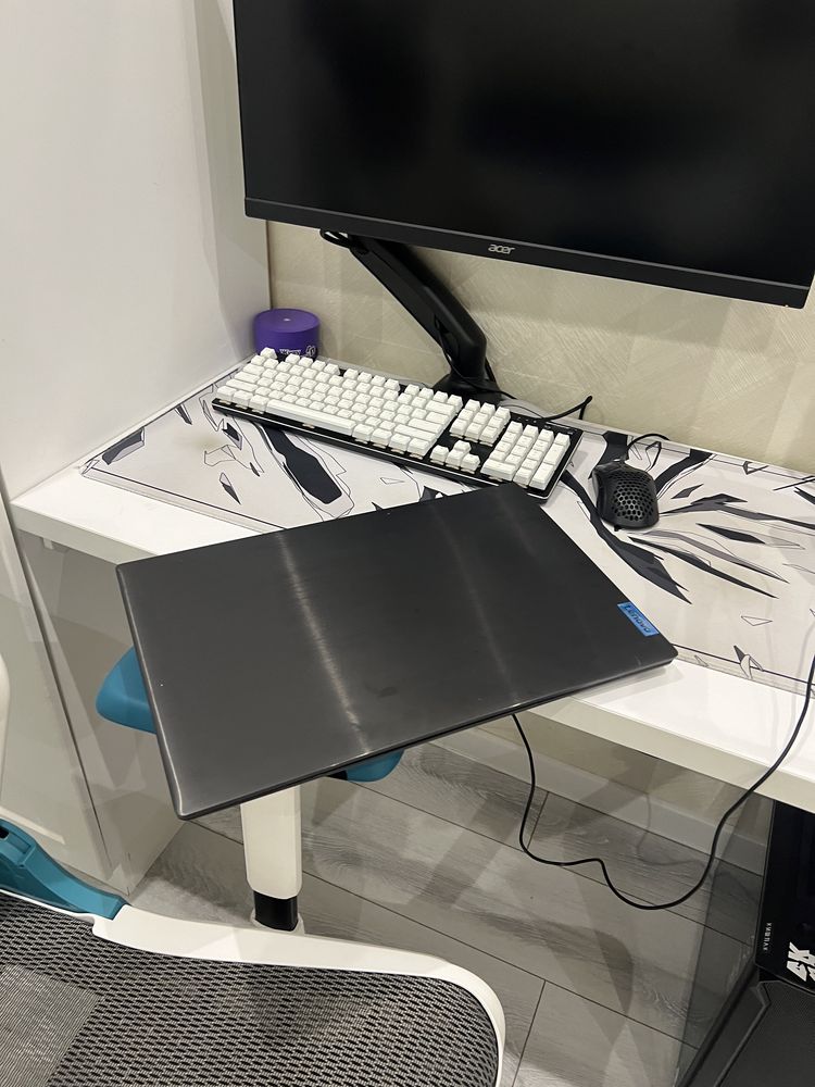 Ноутбук Lenovo