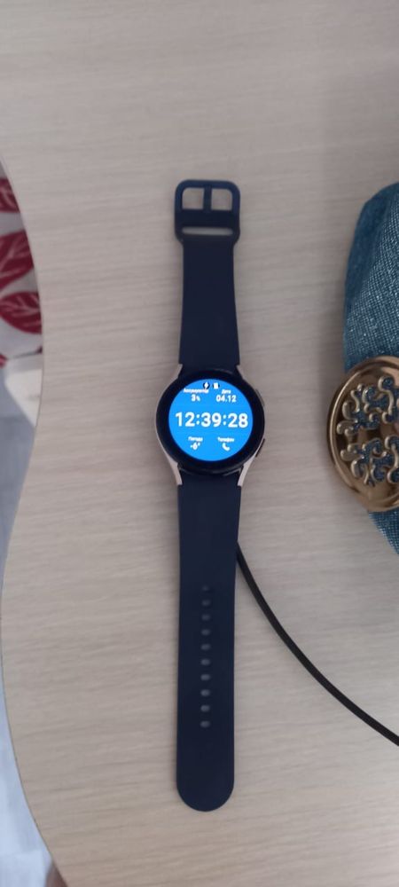Продам часы женские Galaxy