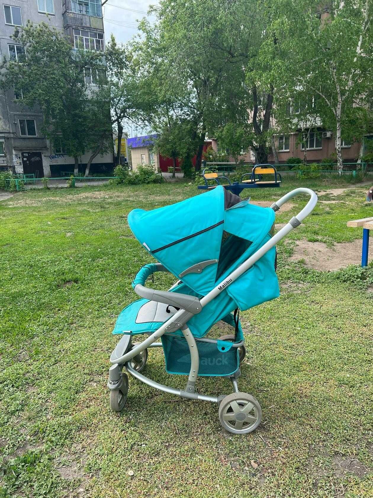 Продам детскую коляску
