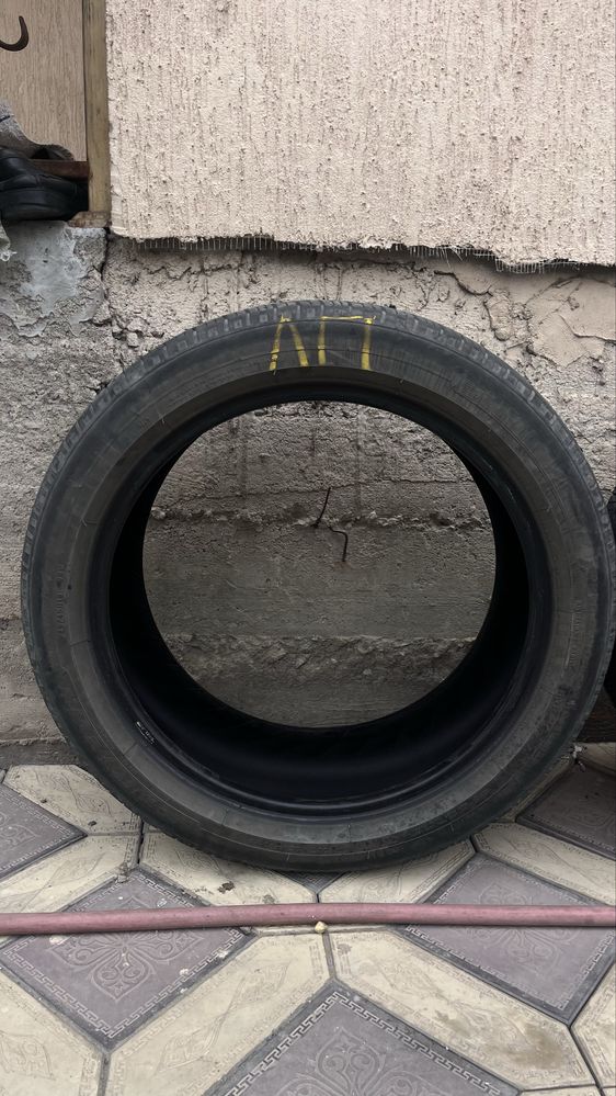 Комплект шин для авто