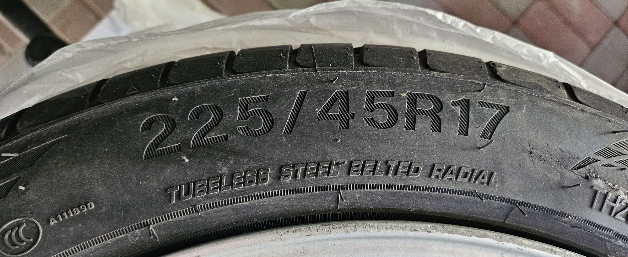 диски с резиной  r 17 Lexus,  Toyota