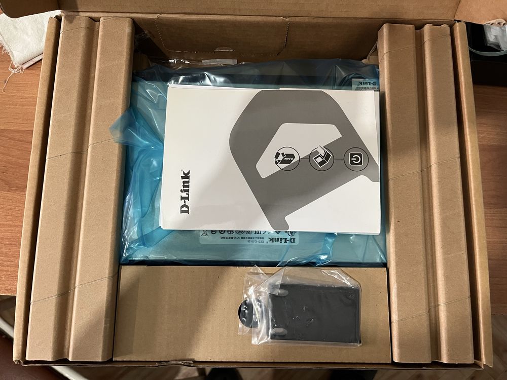Коммутатор D-Link DES-1210-28 новый