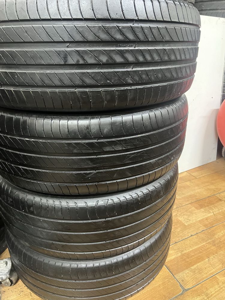 225.55.R18 MICHELIN 4 шт