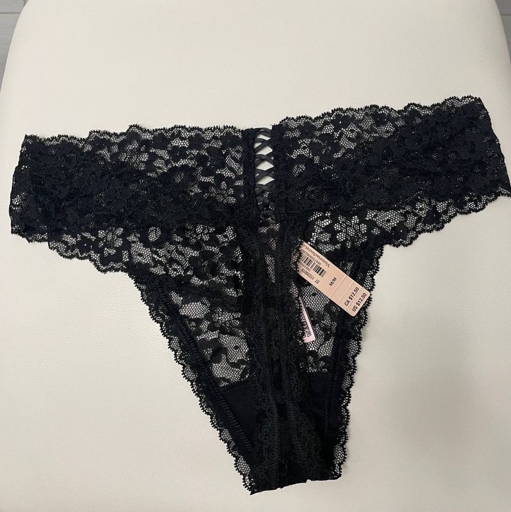 Трусы Victoria’s Secret