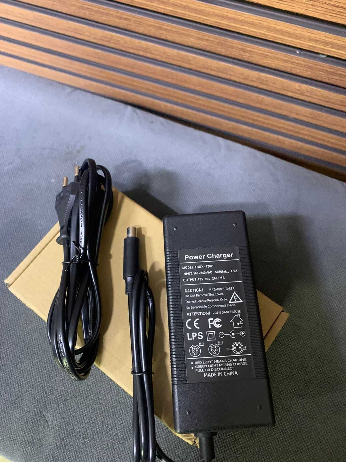 Зарядное устройство для Ninebot ES,ремонт XiaomiM365 G30Max запчасти