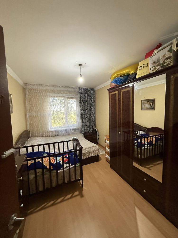Продается 4-ком квартира.