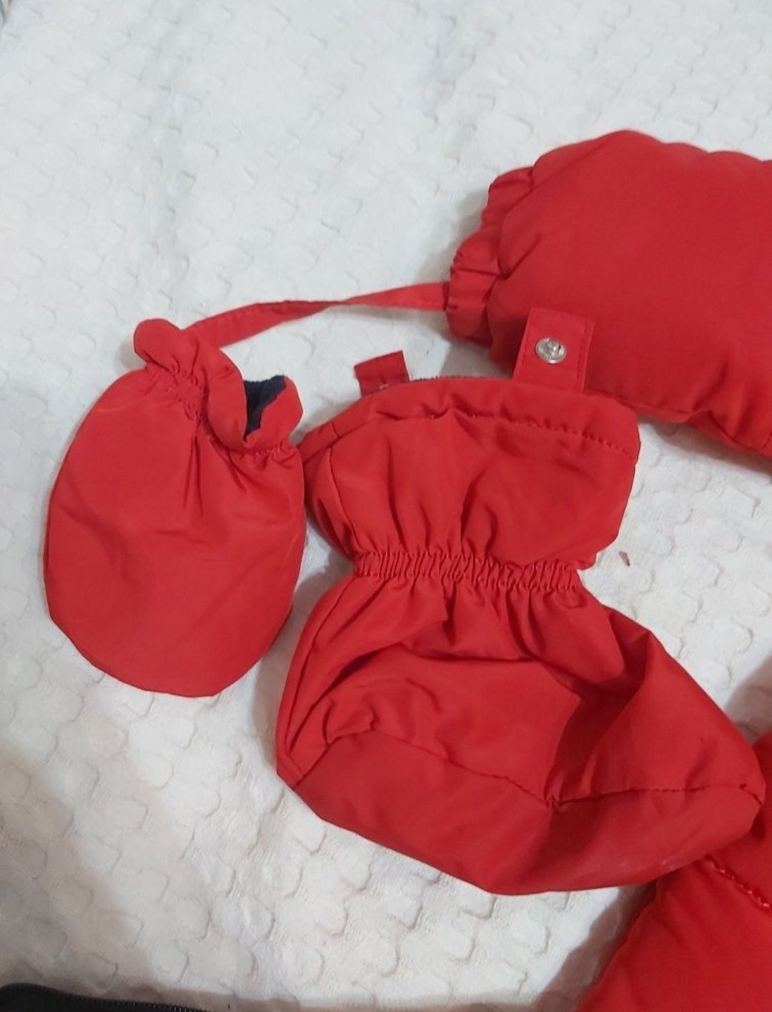 Продам детский зимний комбинезон