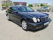 Mercedes-Benz E320