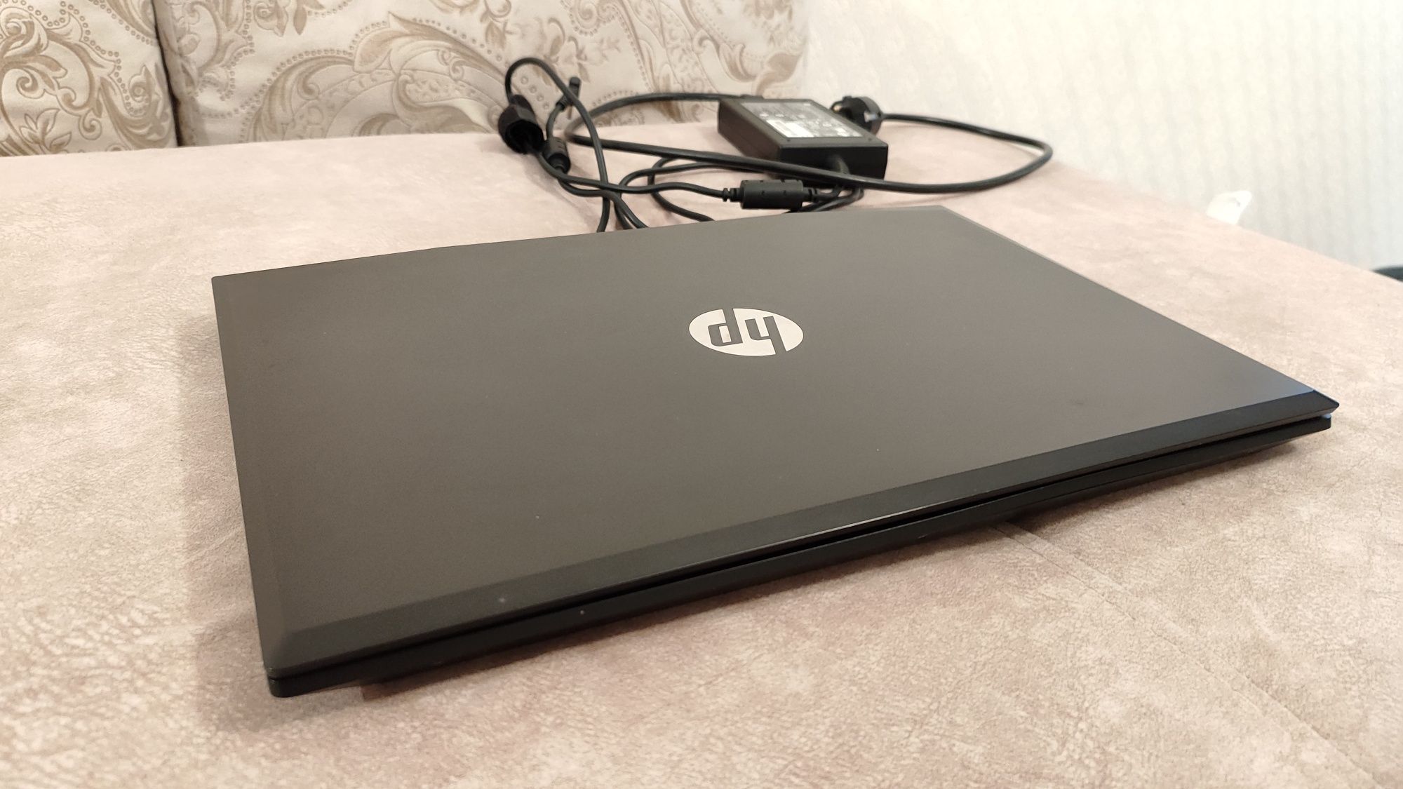 Продам ноутбук HP gaming pavilion 15