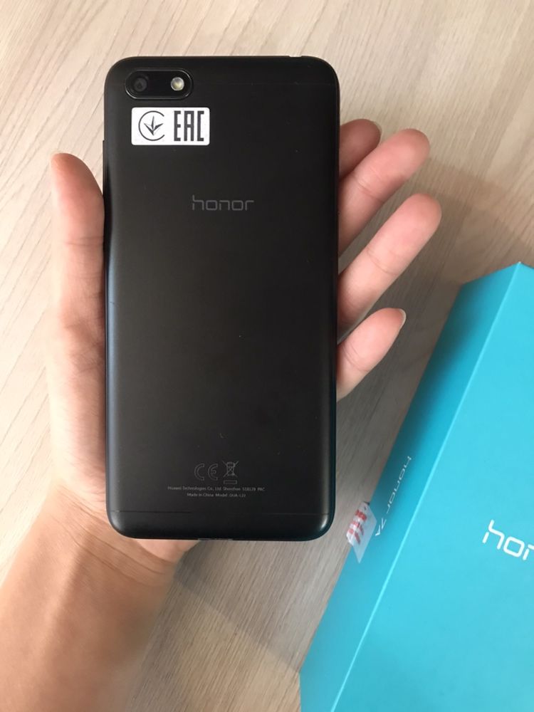 Продается телефон Honor 7a в хорошем состоянии