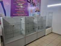Срочно Продаю Витрины 4 штуки