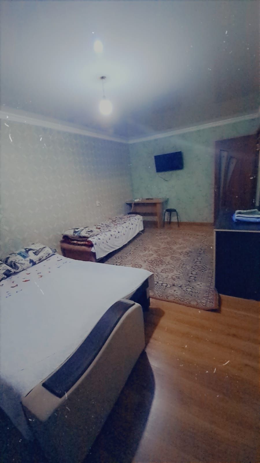Сдам 1 комнатную квартиру в мкр 16 мкр суточно упакованная чистая