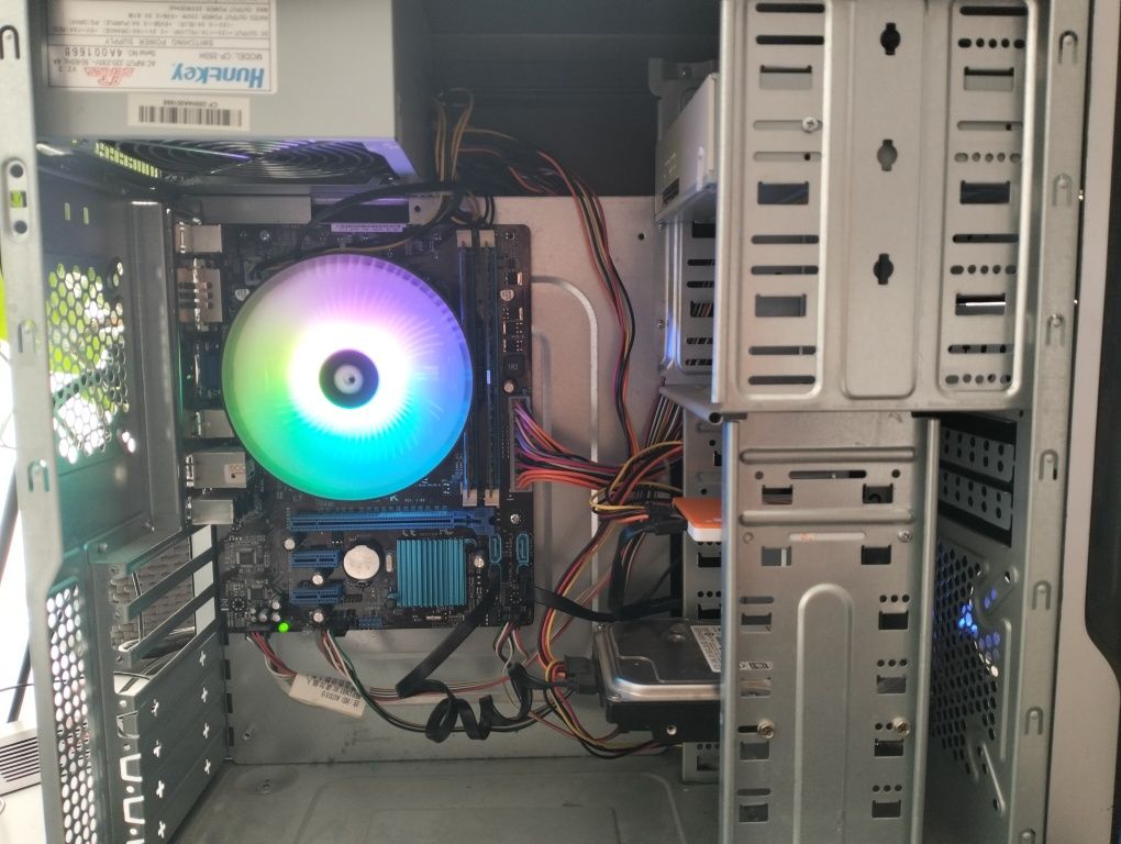 Настольный ПК с монитором и комплектом | Intel Core i5 | SSD + HDD
