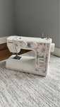 Продам абсолютно новую швейную машину в отличном состоянии Janome MX17