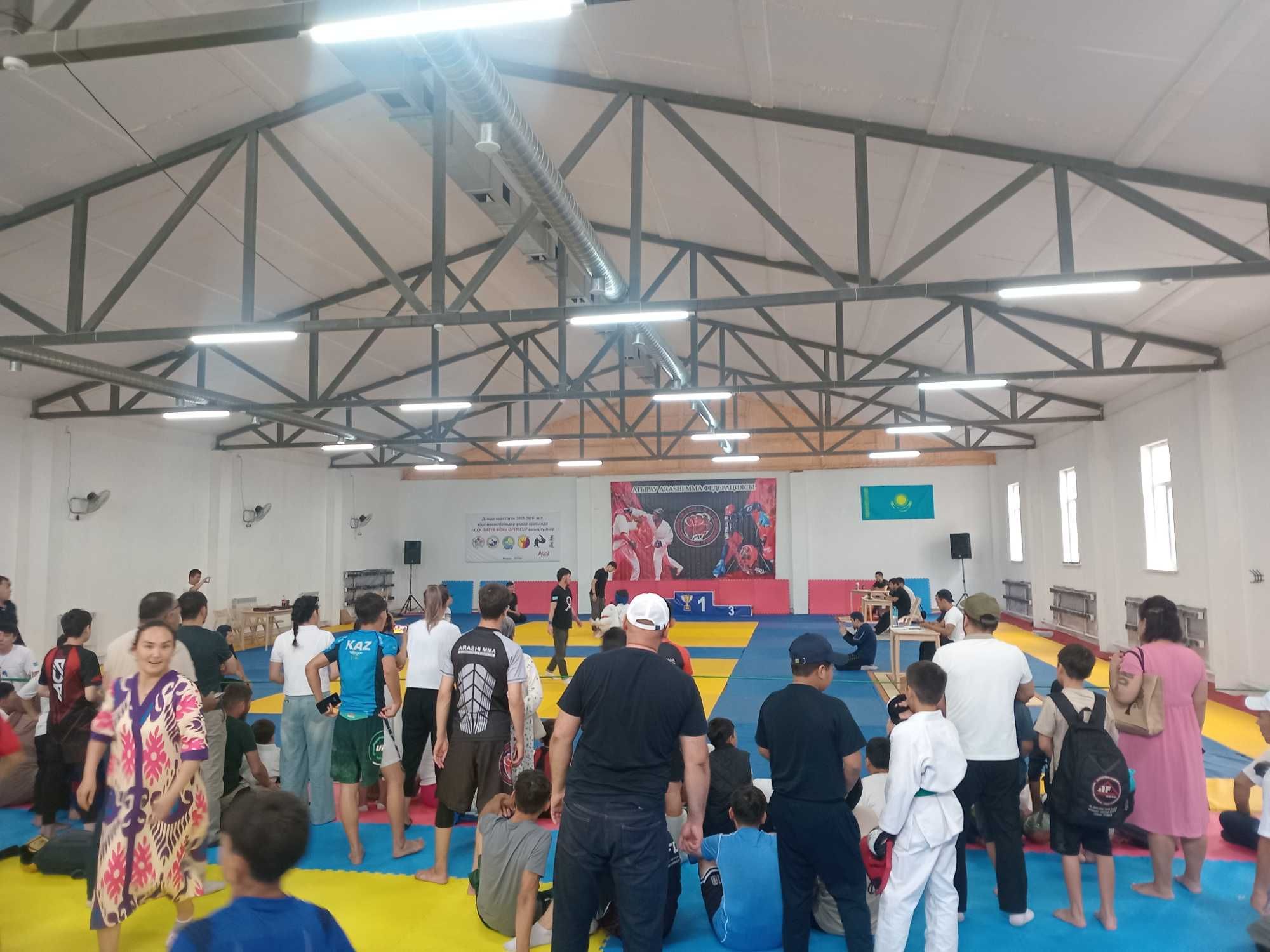 Сдается почасовой спорт зал, борцовский зал 540кв.м.