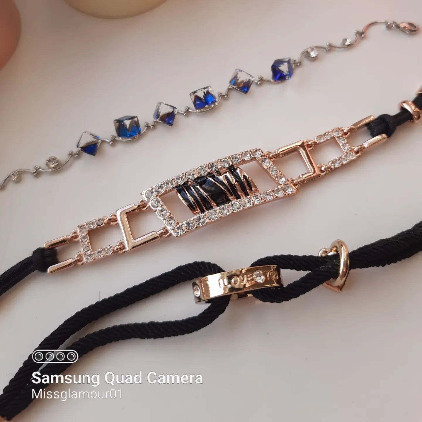 Бижутерия с кристаллами Swarovski