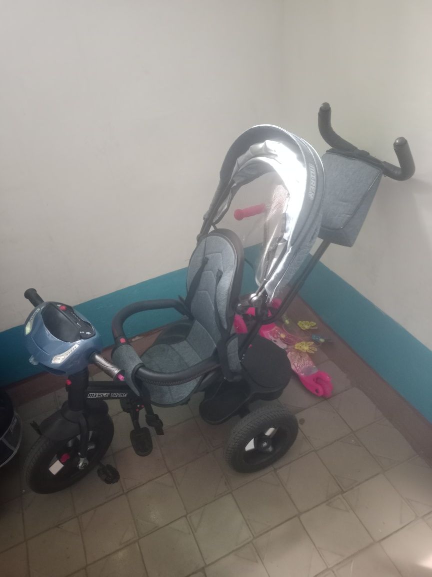 Продам детскую каталку велосипед