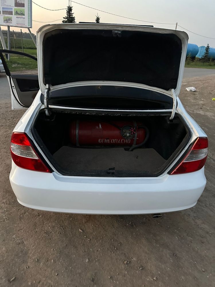 Toyota Camry 30