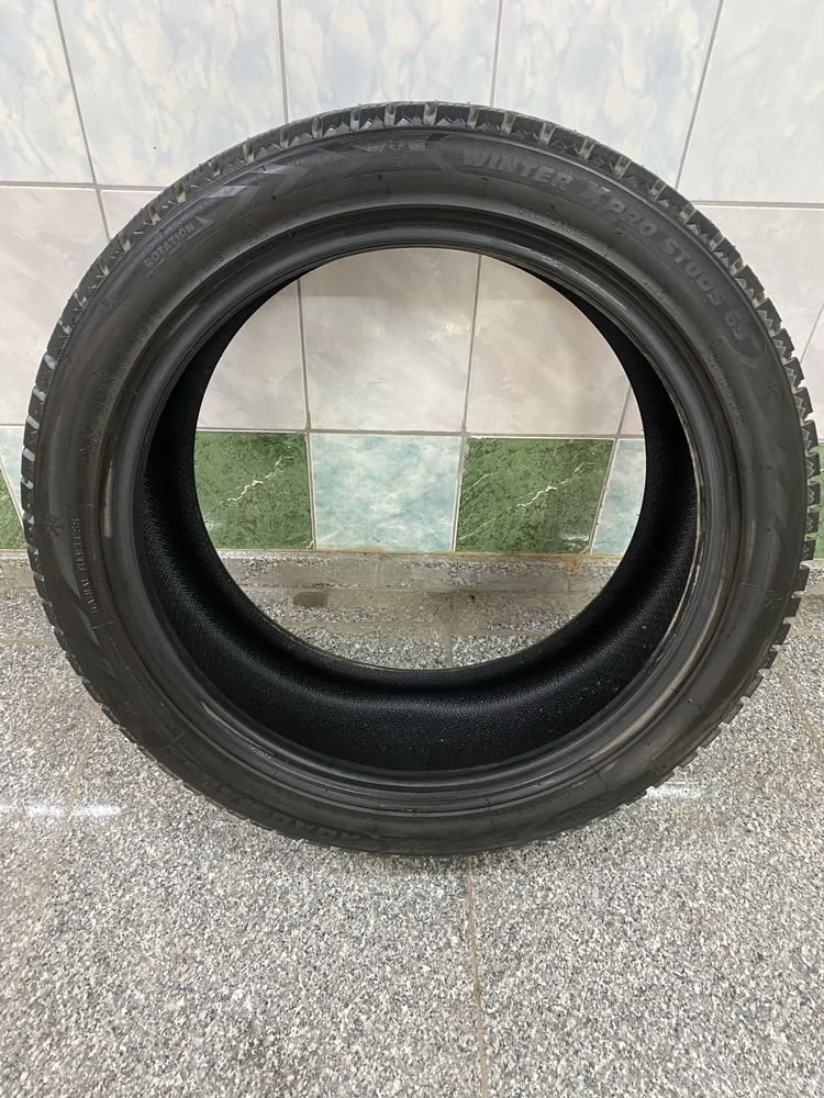 Продам комплект зимних шин !