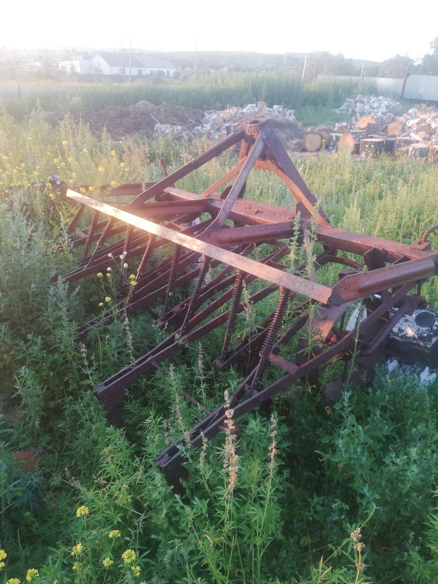 Продам трактор Т-25 и многое другое