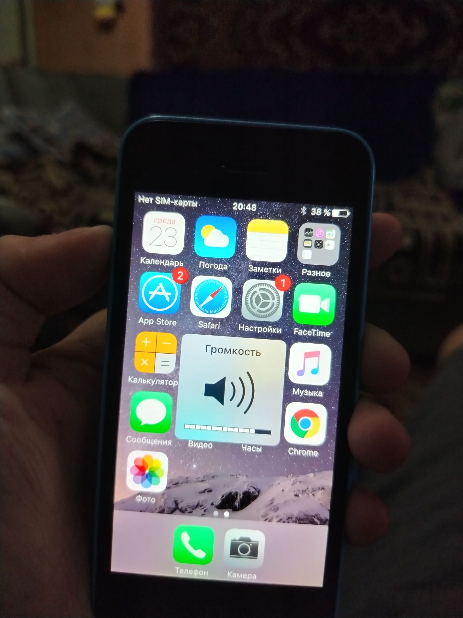 Телефон IPhone 5c