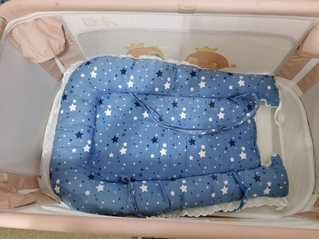 Манеж с конвертом и пледами