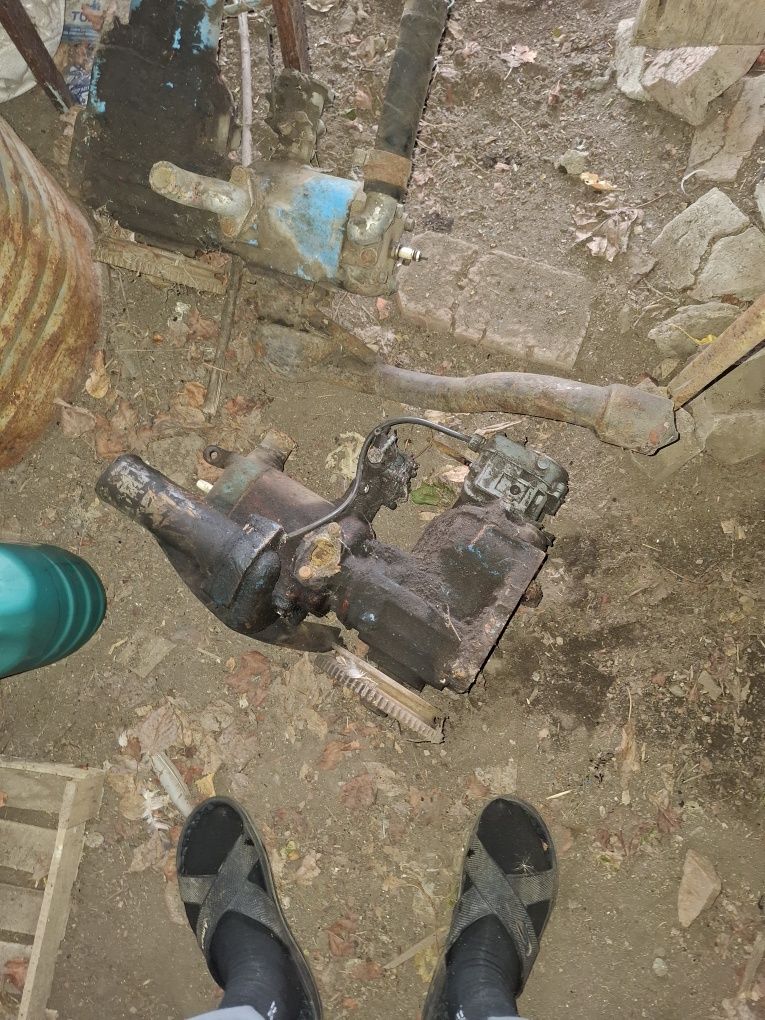 Продам кузов ГАЗ 53 и пускач