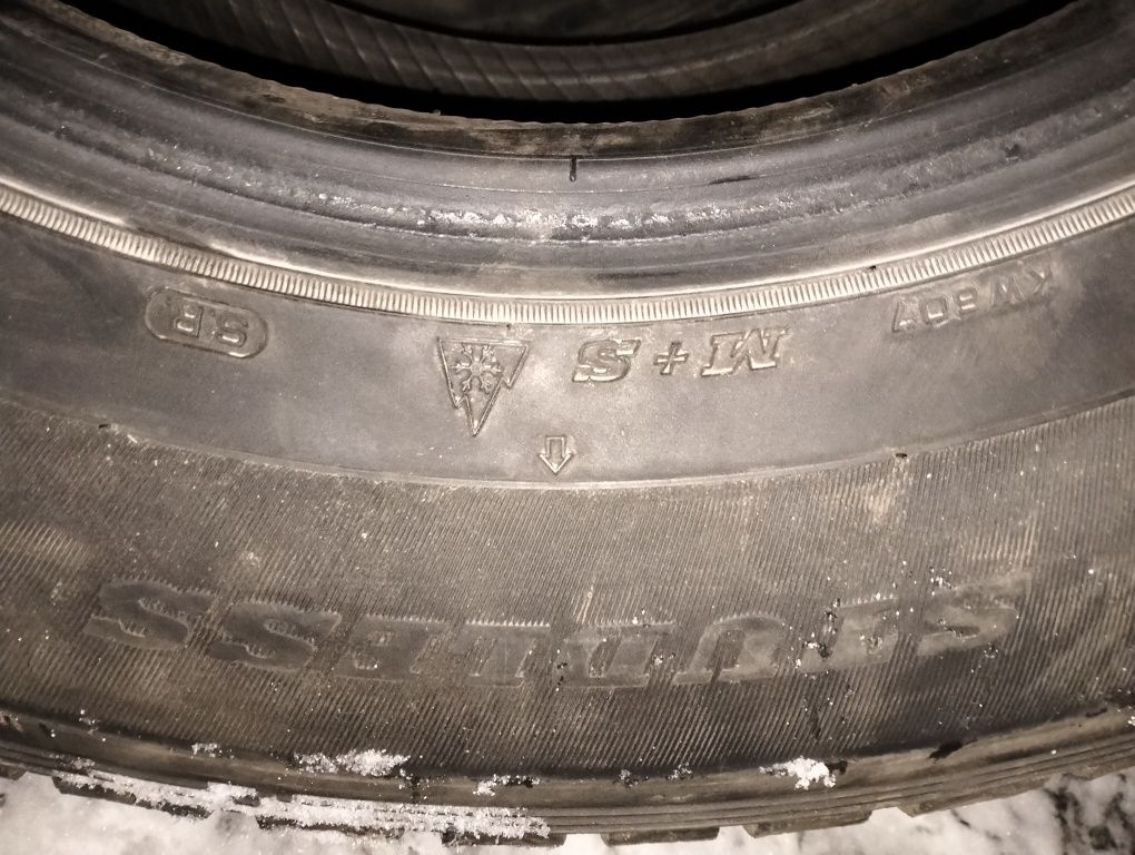Зимняя резина DUNLOP 255/65/r16 б/у