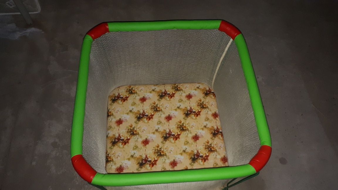 Продам детский манеж