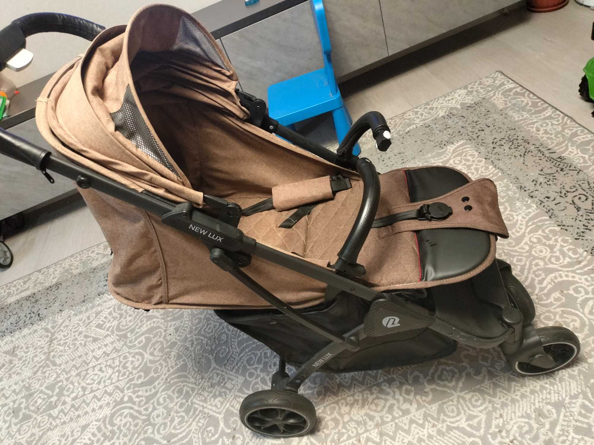 Продам коляску new lux