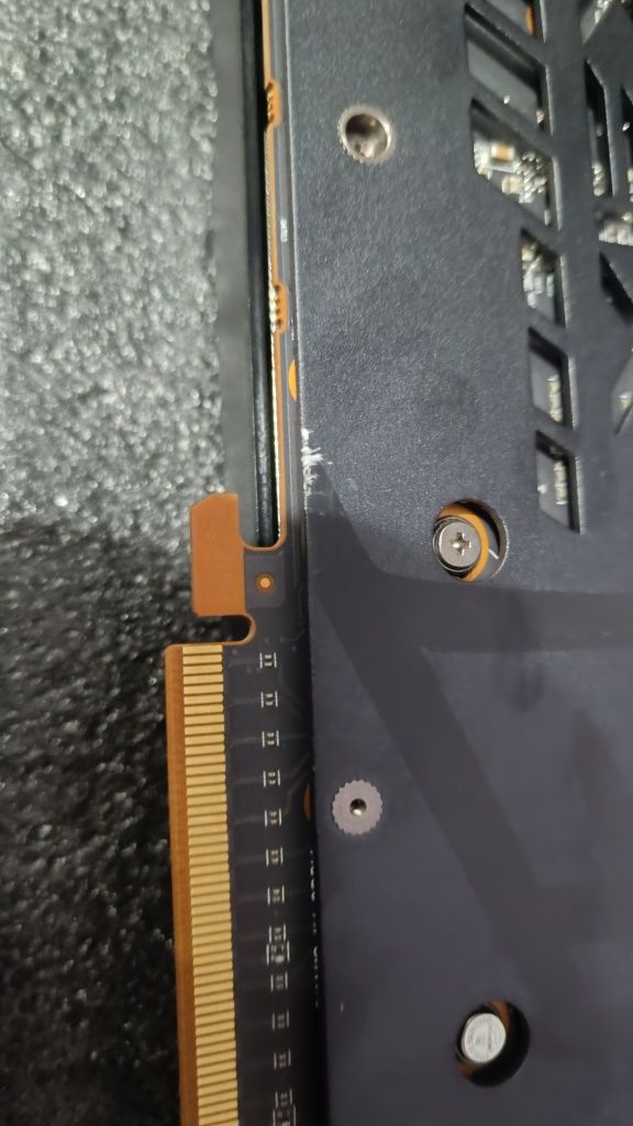 Игровая видеокарта rx 6700 xt