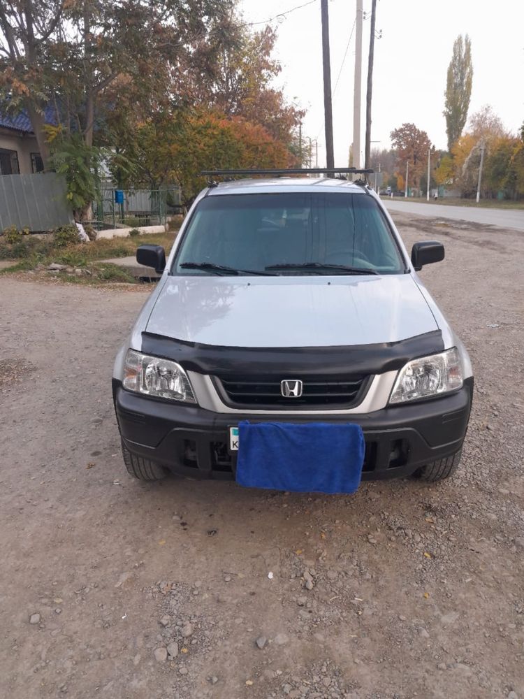 Продам Honda CR-V