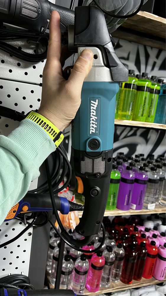 Makita, макита профессиональная полировальная машинка