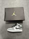 Nike Air Jordan 1 Grey с мехом