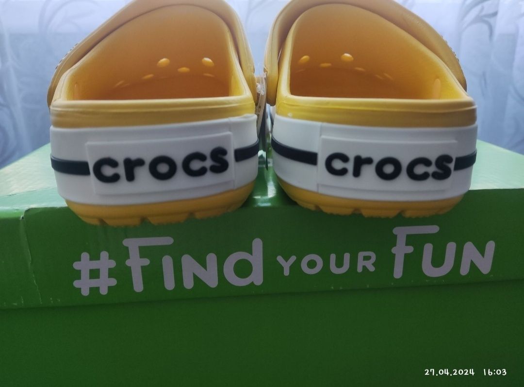 Желтые сабо CROCS Bayaband Clog